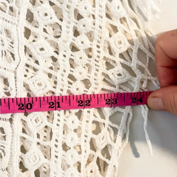 Lane Bryant Chic Ivory Crochet Blouse Size 14/16 - Picture 8 of 10